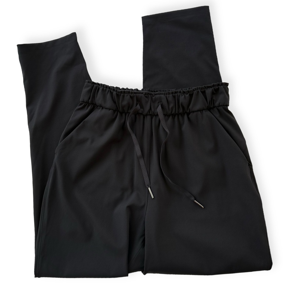 Lululemon • Keep Moving 7/8 Pant